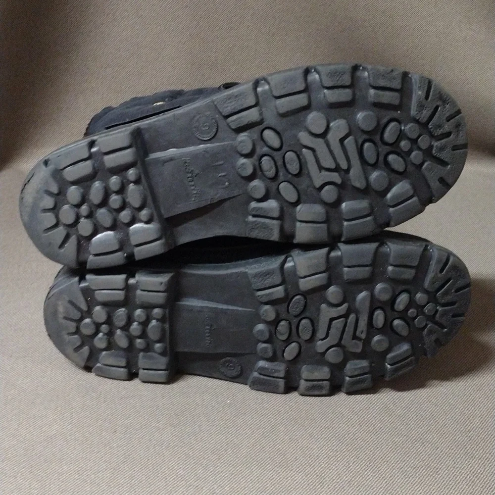 Kamik Skidoo winter boots 9